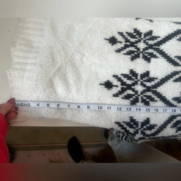 Free People Oversized Chunky Knit Fireside Tunic Sweater Ivory Black Medium - Picture 15 of 16